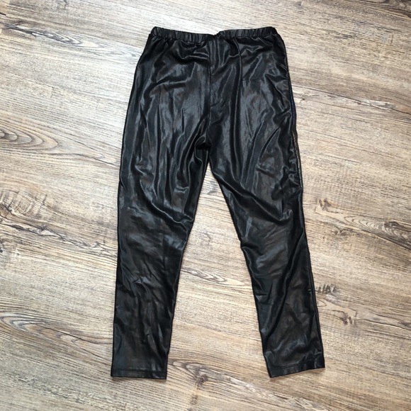 Descendants 3 Faux Pleather Rainbow Textured Pants - Picture 7 of 8